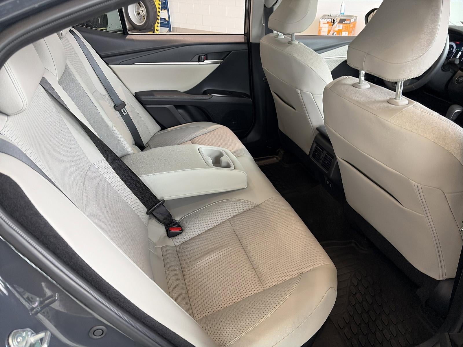 2025 Toyota Camry XSE AWD (Natl)