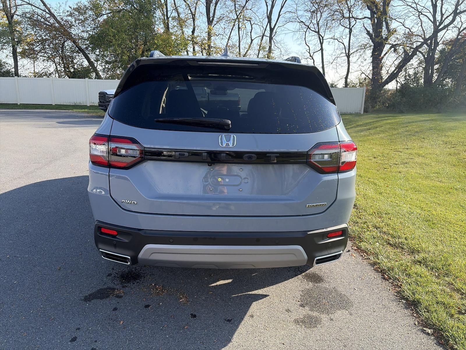 2025 Honda Pilot Touring AWD