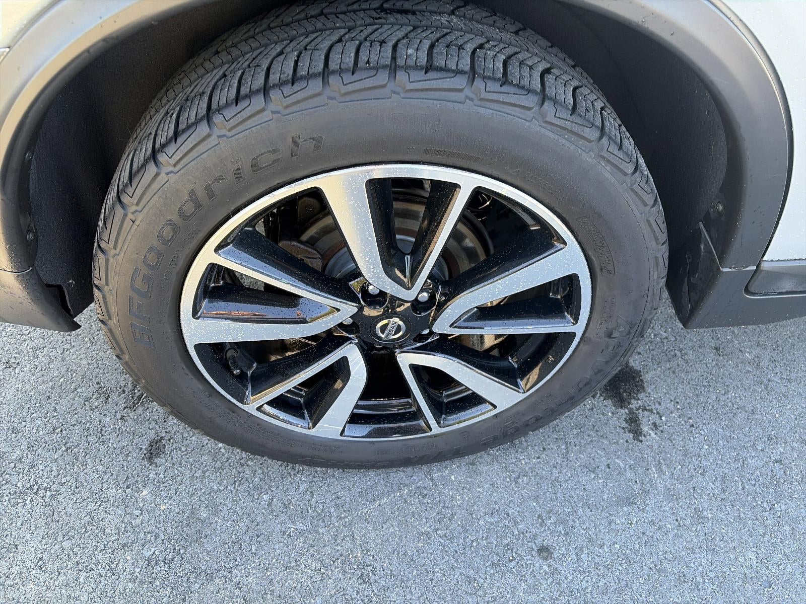 2020 Nissan Rogue FWD SL