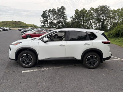 2024 Nissan Rogue AWD SV