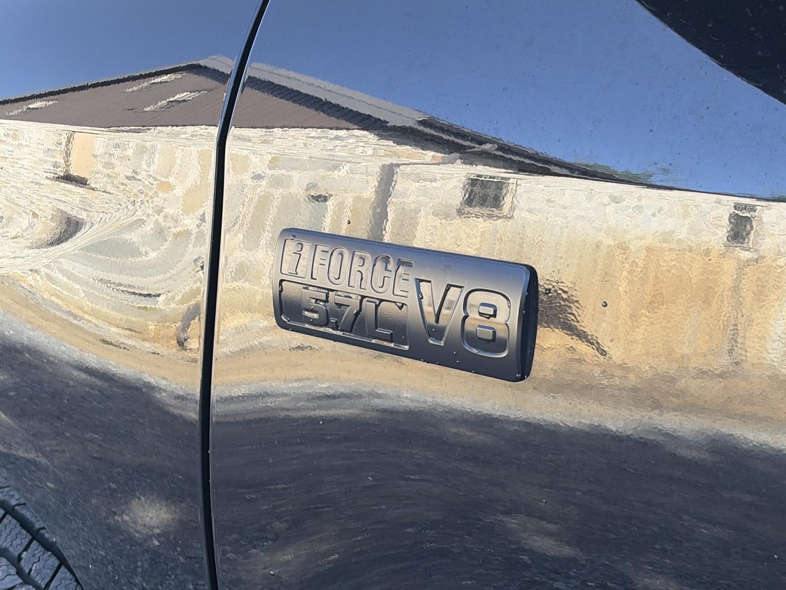 2020 Toyota Tundra 4WD 4WD TRD Pro CrewMax 5.5' Bed 5.7L (Natl)