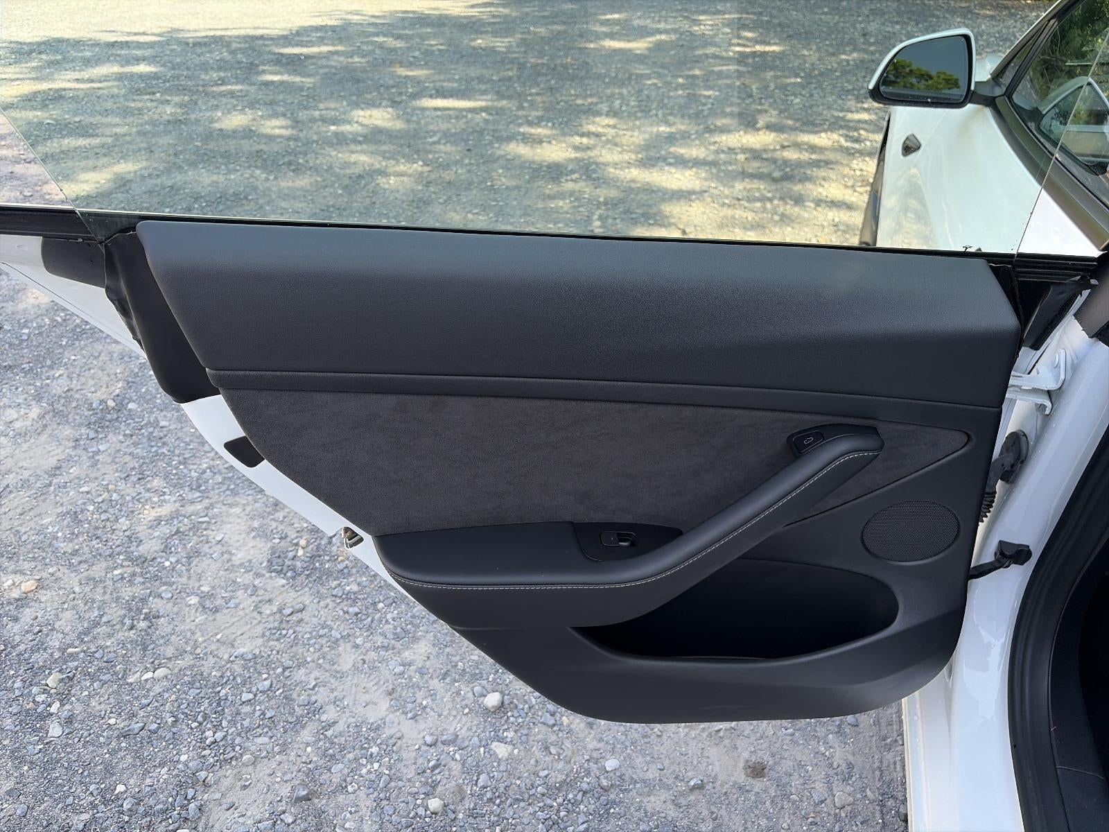 2023 Tesla Model 3 RWD