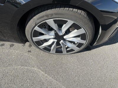 2025 Tesla Model 3 Long Range AWD