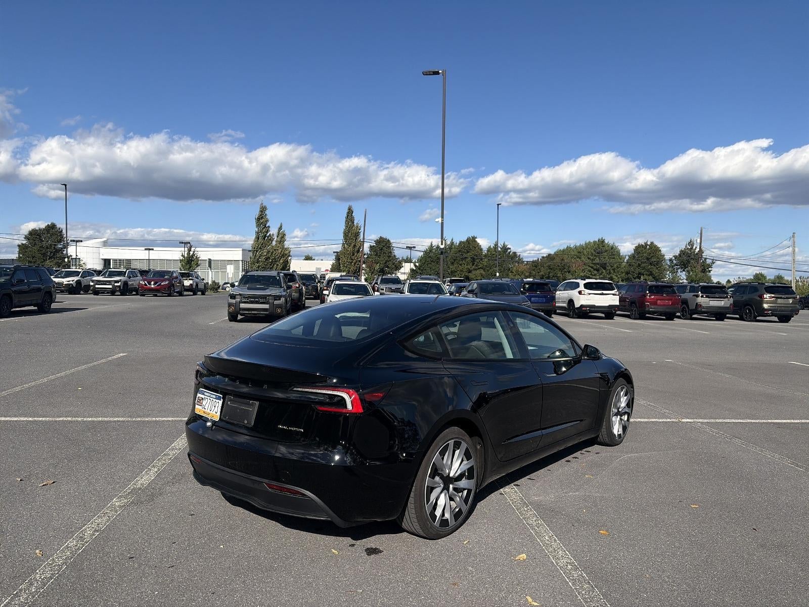 2025 Tesla Model 3 Long Range AWD