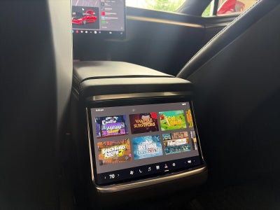 2024 Tesla Model S Plaid AWD