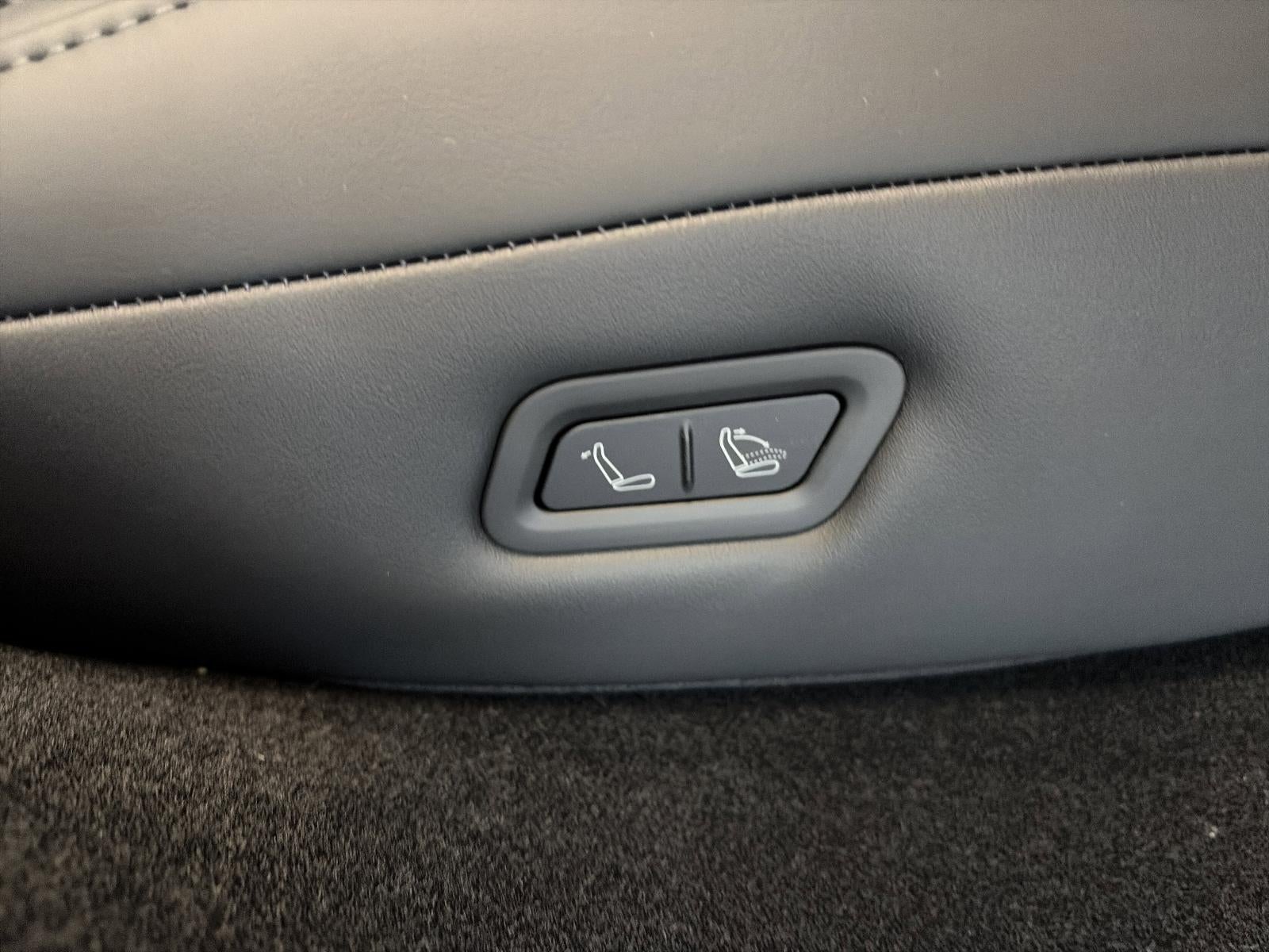 2026 Tesla Model Y RWD