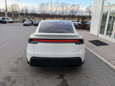 2026 Tesla Model Y AWD