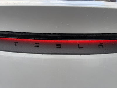 2026 Tesla Model Y AWD