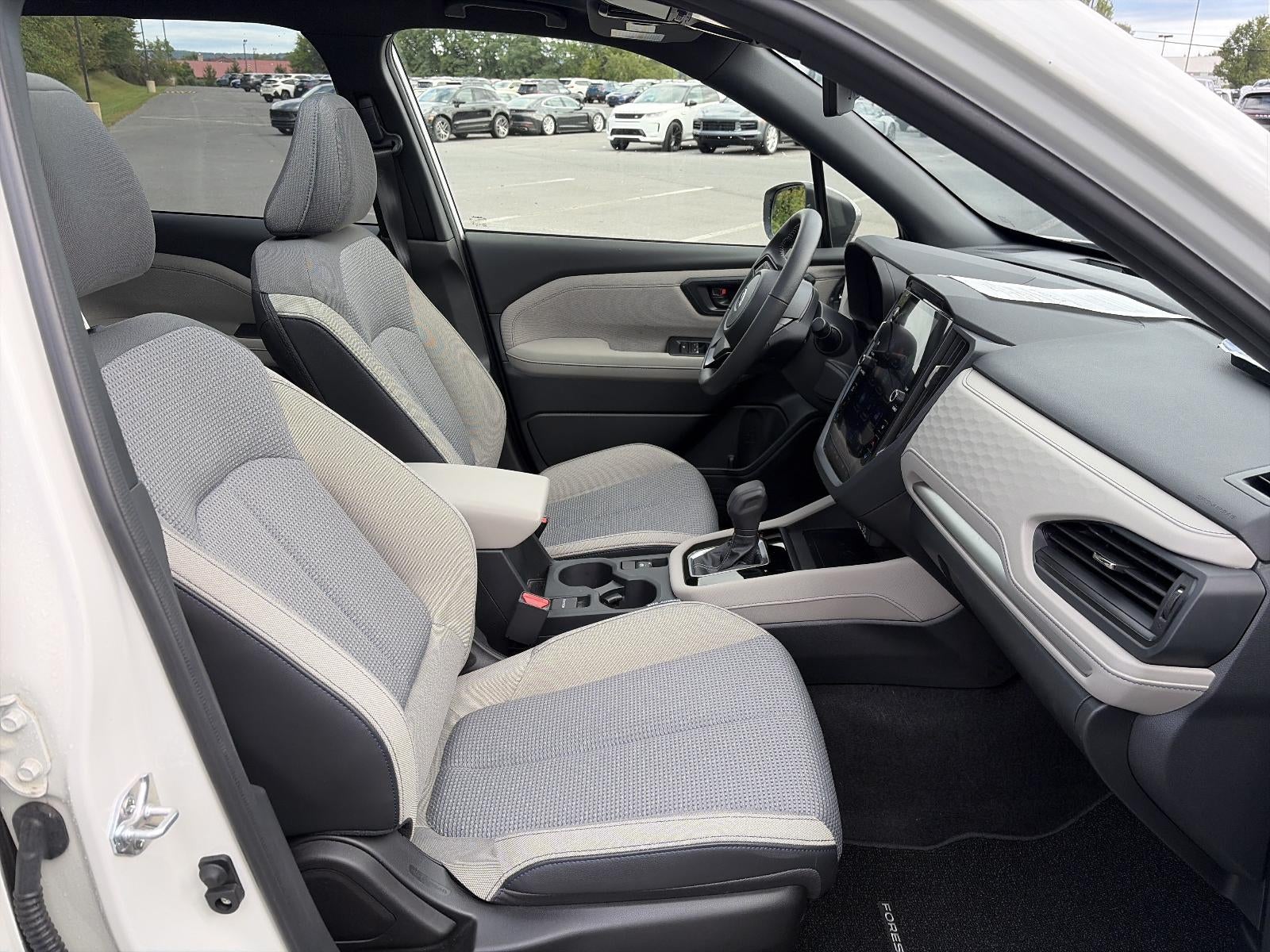 2025 Subaru Forester Premium AWD