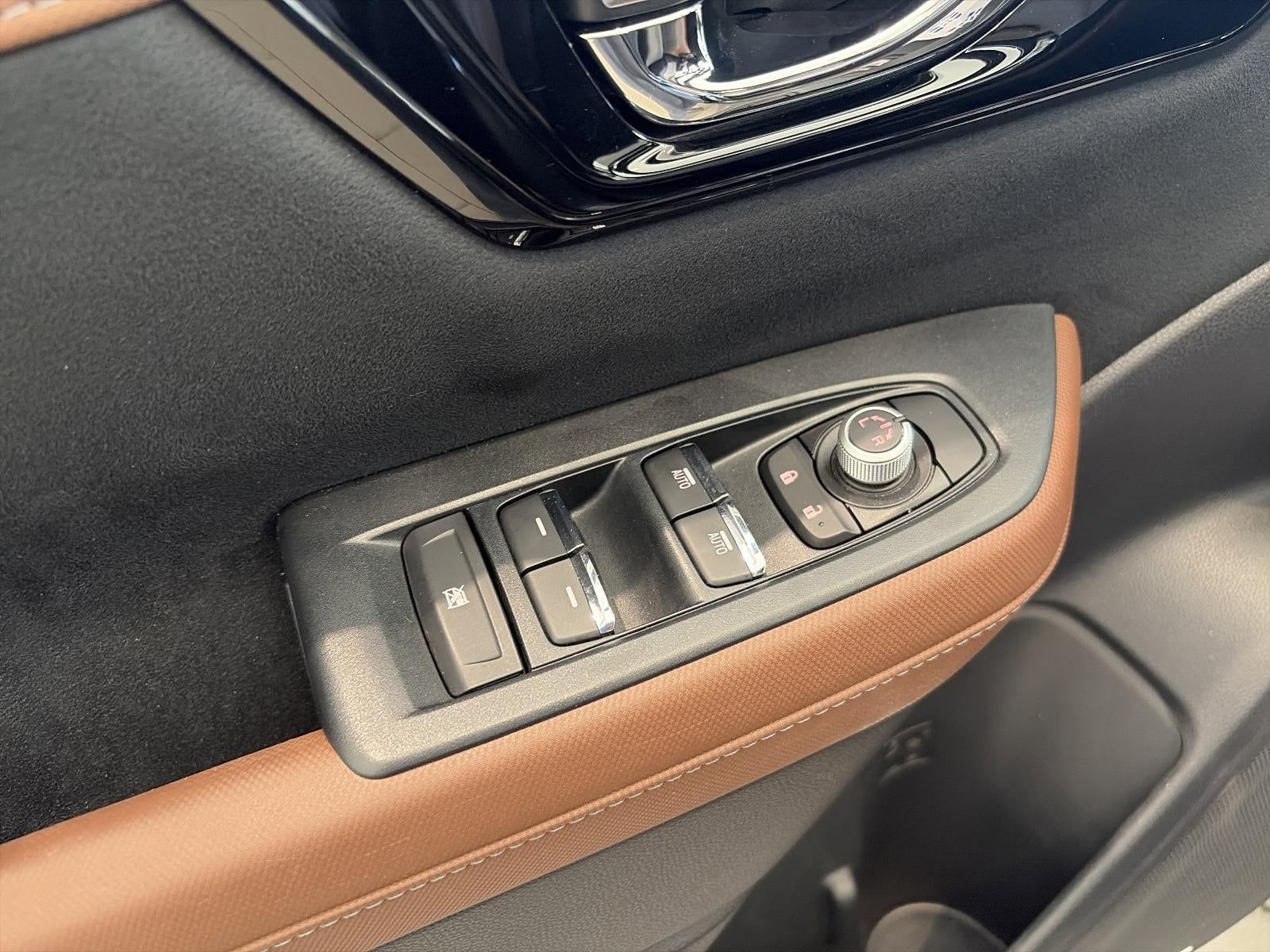 2025 Subaru Forester Touring AWD