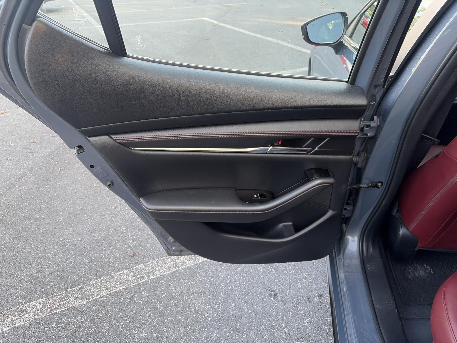 2022 Mazda Mazda3 Hatchback Carbon Edition Auto FWD