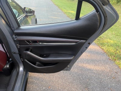 2022 Mazda Mazda3 Hatchback Carbon Edition Auto FWD