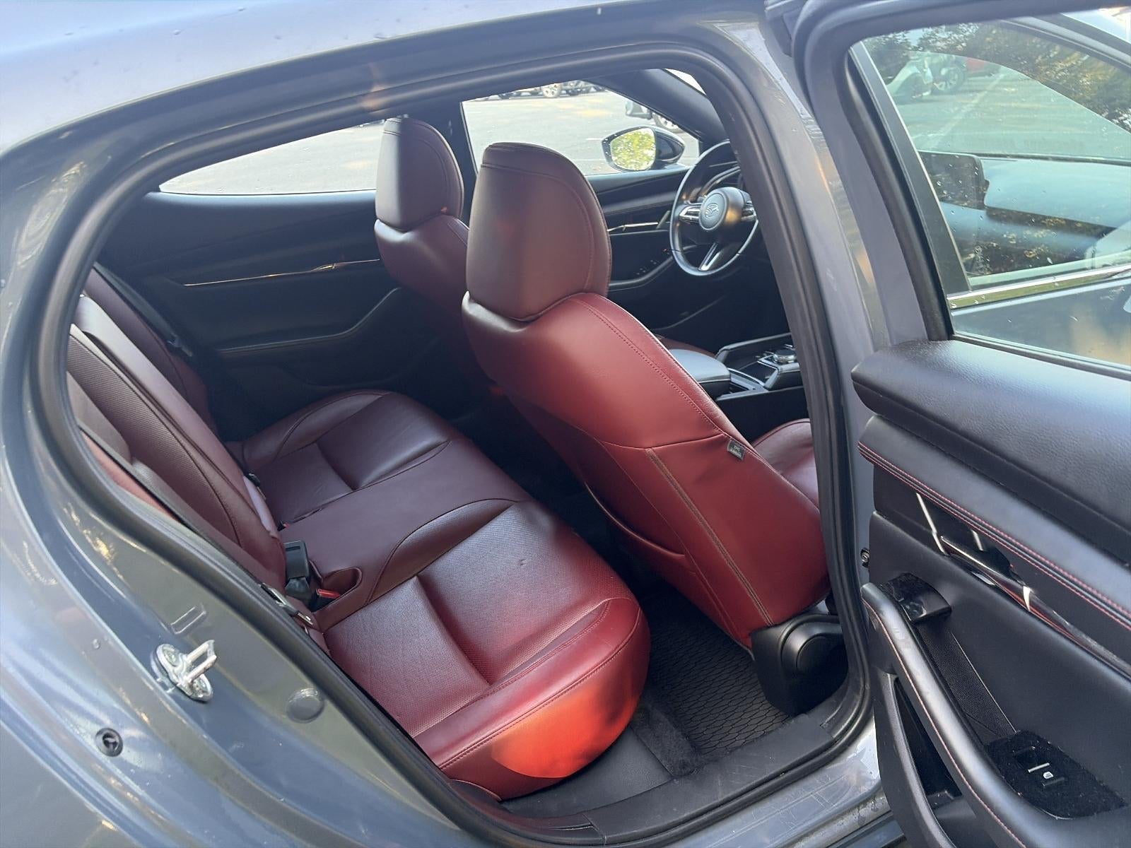 2022 Mazda Mazda3 Hatchback Carbon Edition Auto FWD