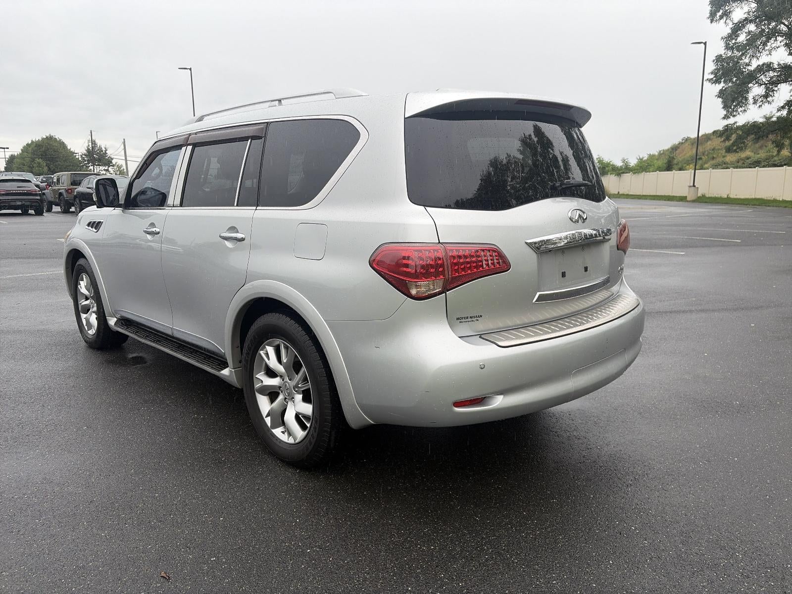 2012 INFINITI QX56 4WD 8-passenger