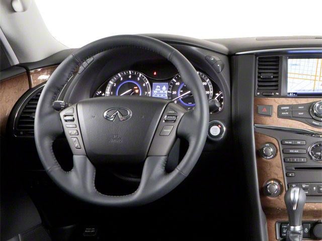 2012 INFINITI QX56 4WD 8-passenger