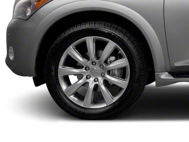 2012 INFINITI QX56 4WD 8-passenger