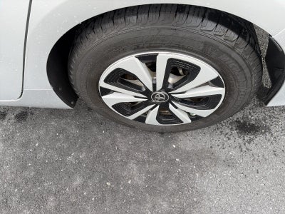 2019 Toyota Prius Prime Premium (Natl)