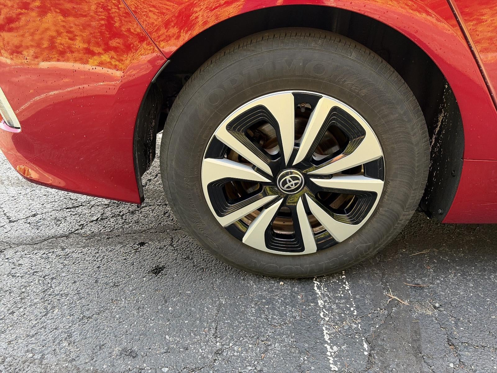 2019 Toyota Prius Prime Premium (Natl)