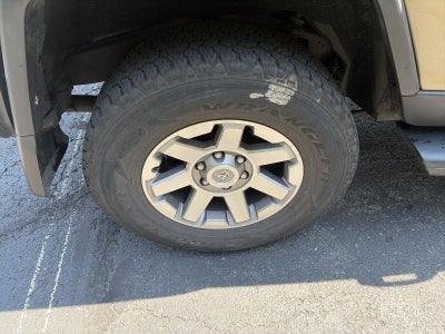 2014 Toyota FJ Cruiser 4WD 4dr Auto (Natl)