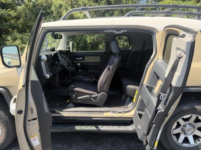 2014 Toyota FJ Cruiser 4WD 4dr Auto (Natl)