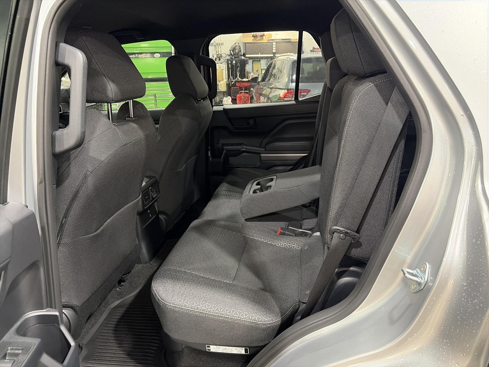2026 Toyota 4Runner SR5 2WD (Natl)
