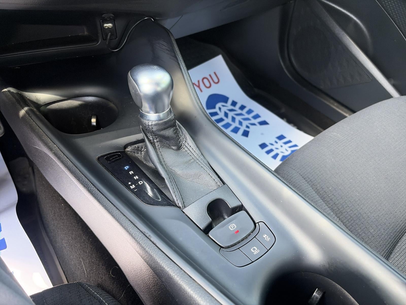 2018 Toyota C-HR XLE Premium FWD (Natl)