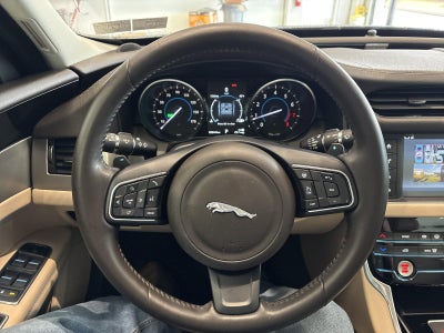 2017 Jaguar XF 35t Prestige AWD