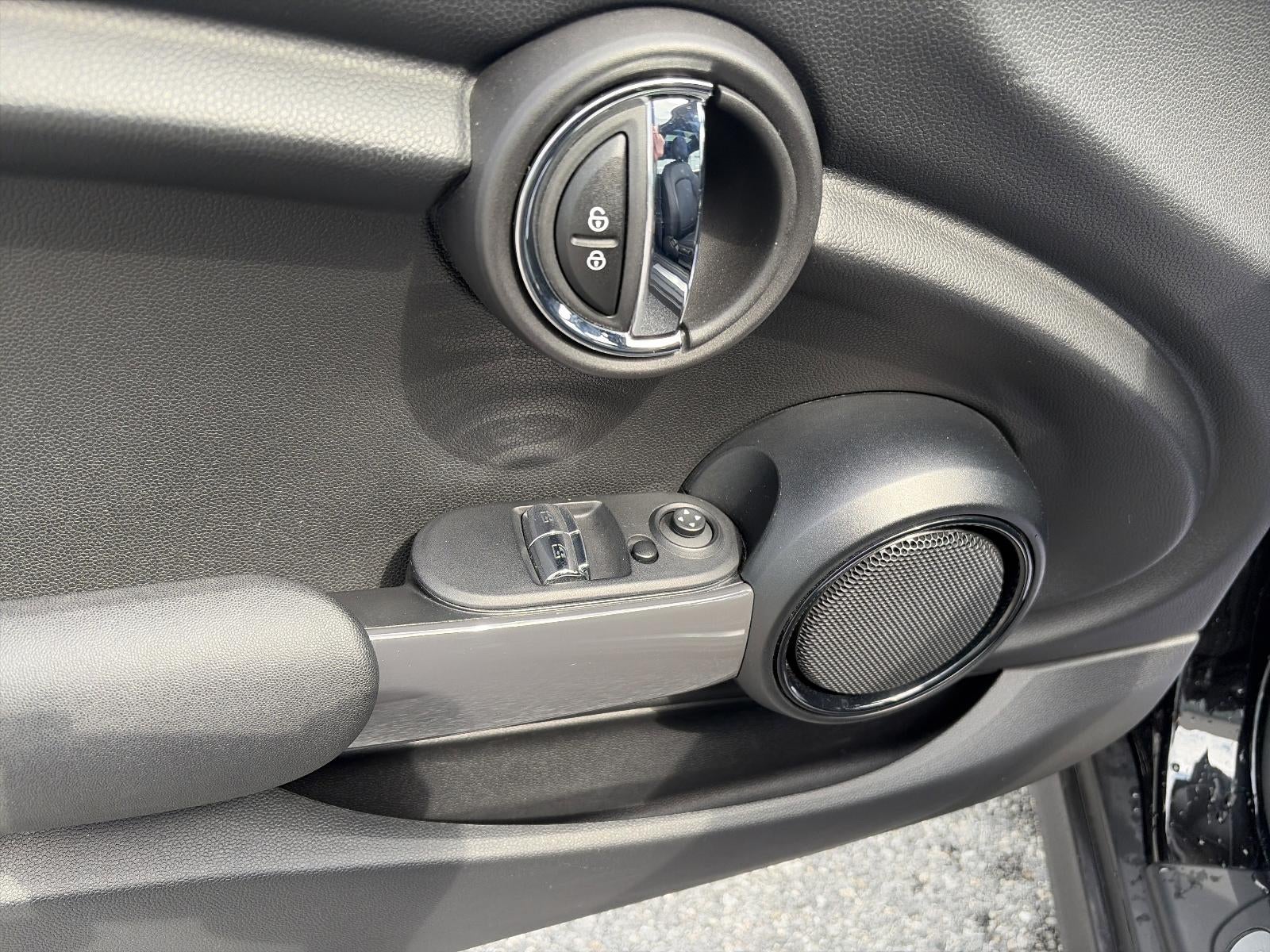 2022 MINI Oxford Edition Hardtop 2 Door Oxford Edition