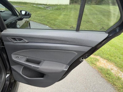 2022 Volkswagen Golf GTI 2.0T SE DSG