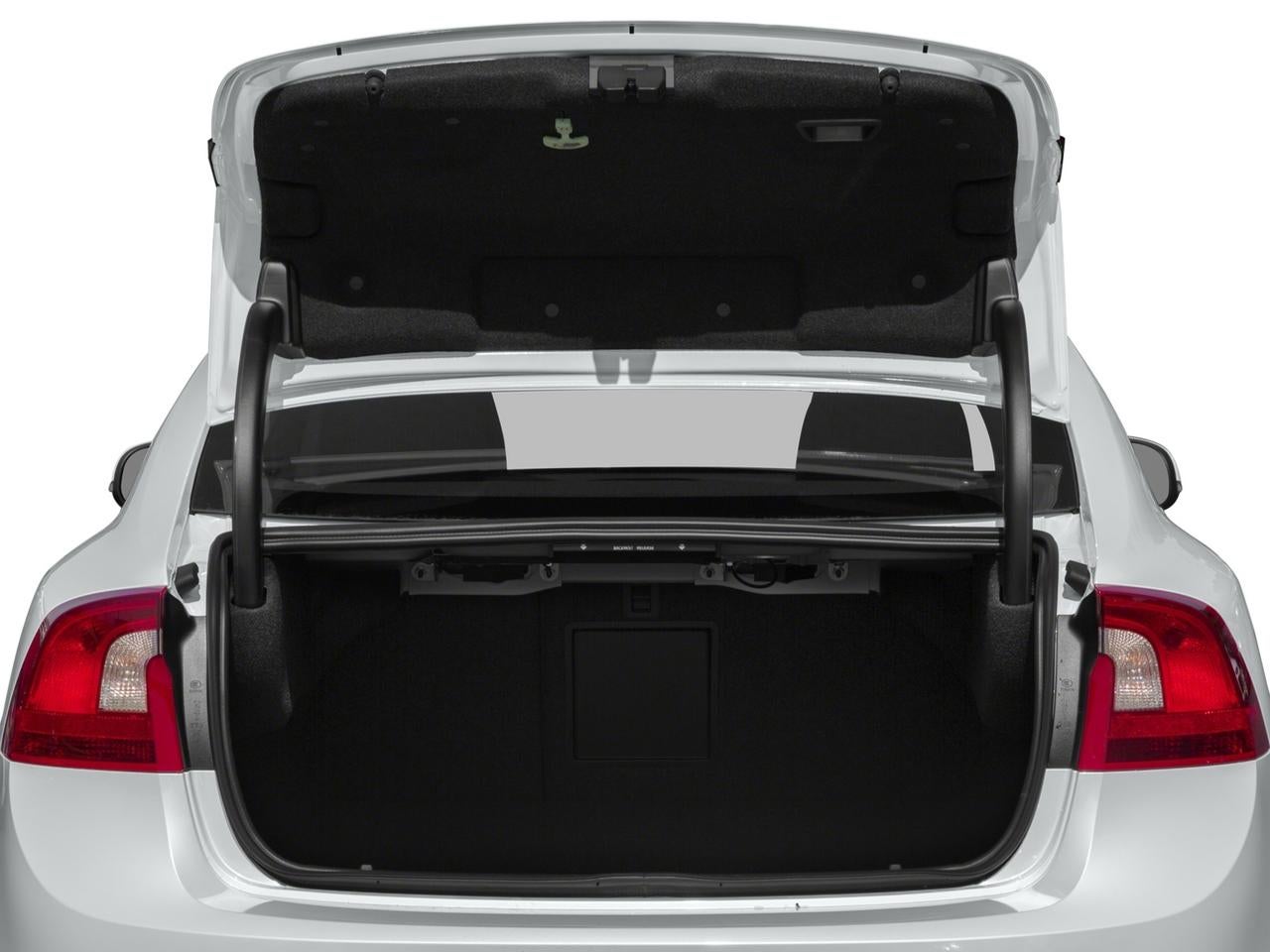 2015 Volvo S60 2015.5 4dr Sdn T5 Platinum AWD