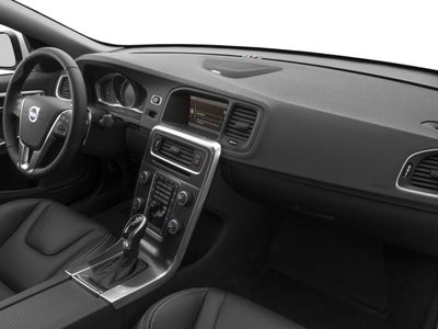 2015 Volvo S60 2015.5 4dr Sdn T5 Platinum AWD