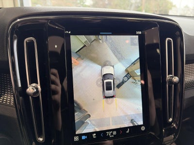 2021 Volvo XC40 Recharge P8 eAWD Pure Electric