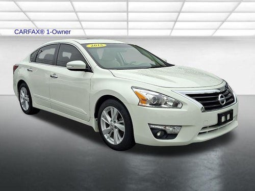 2015 Nissan Altima 4dr Sdn I4 2.5 SV