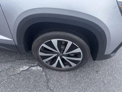 2023 Volkswagen Taos SE FWD