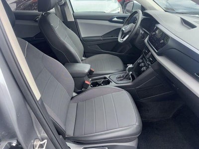 2023 Volkswagen Taos SE FWD