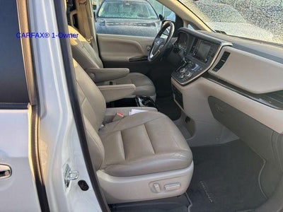 2019 Toyota Sienna XLE Premium FWD 8-Passenger (Natl)