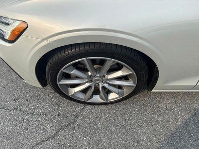 2021 Volvo S60 T5 AWD Momentum