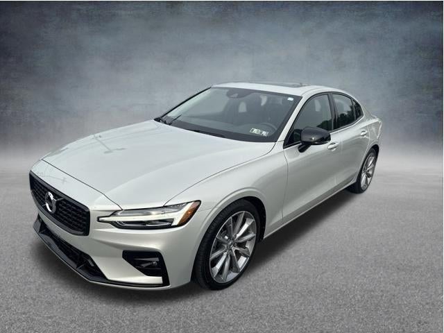 2021 Volvo S60 T5 AWD Momentum