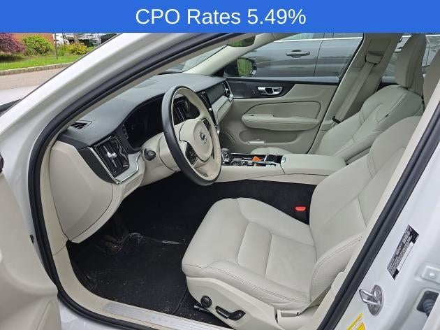2025 Volvo S60 Plug-In Hybrid T8 AWD Plus