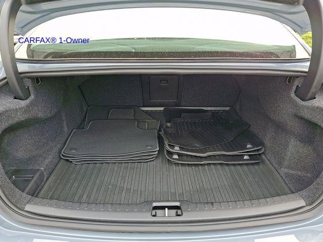 2023 Volvo S60 B5 AWD Core Dark Theme