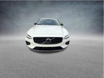 2022 Volvo S60 B5 AWD Momentum