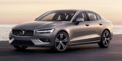 2022 Volvo S60 B5 AWD Momentum