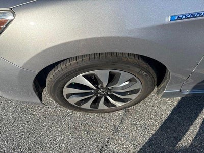 2017 Honda Accord Hybrid Touring Sedan