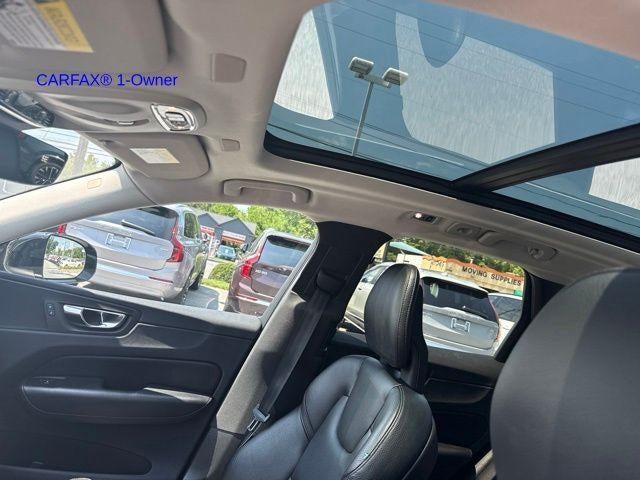 2018 Volvo XC60 T5 AWD Momentum