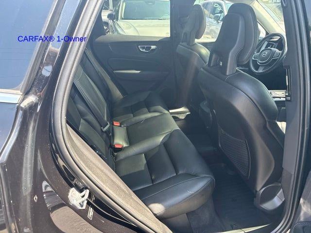 2018 Volvo XC60 T5 AWD Momentum