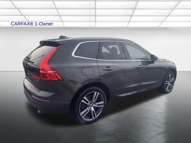 2018 Volvo XC60 T5 AWD Momentum