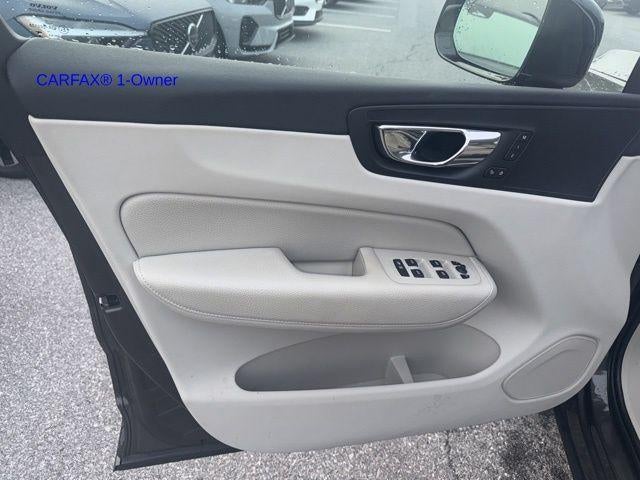 2018 Volvo XC60 T5 AWD Momentum