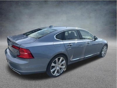 2017 Volvo S90 T6 AWD Inscription