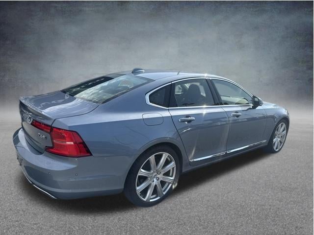 2017 Volvo S90 T6 AWD Inscription