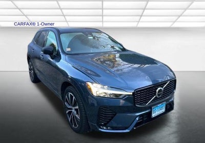 2023 Volvo XC60 B6 AWD Ultimate Dark Theme